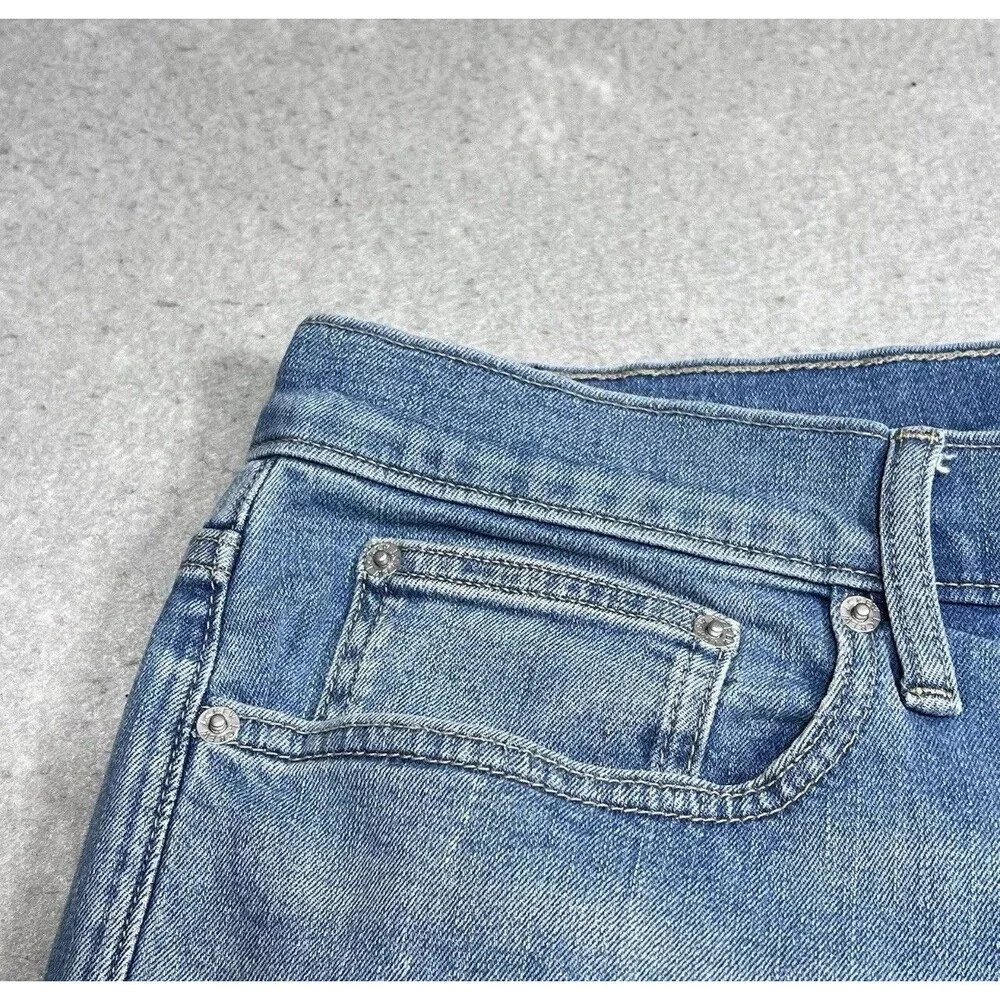 J. Crew Flex Jeans Mens 36 Blue Light Wash Straight Comfy Stretchy Inseam 31 in